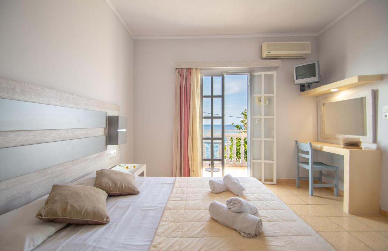 Agoulos Beach Hotel Аргаси Екстериор снимка