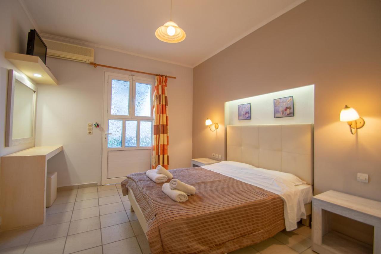 Agoulos Beach Hotel Аргаси Екстериор снимка