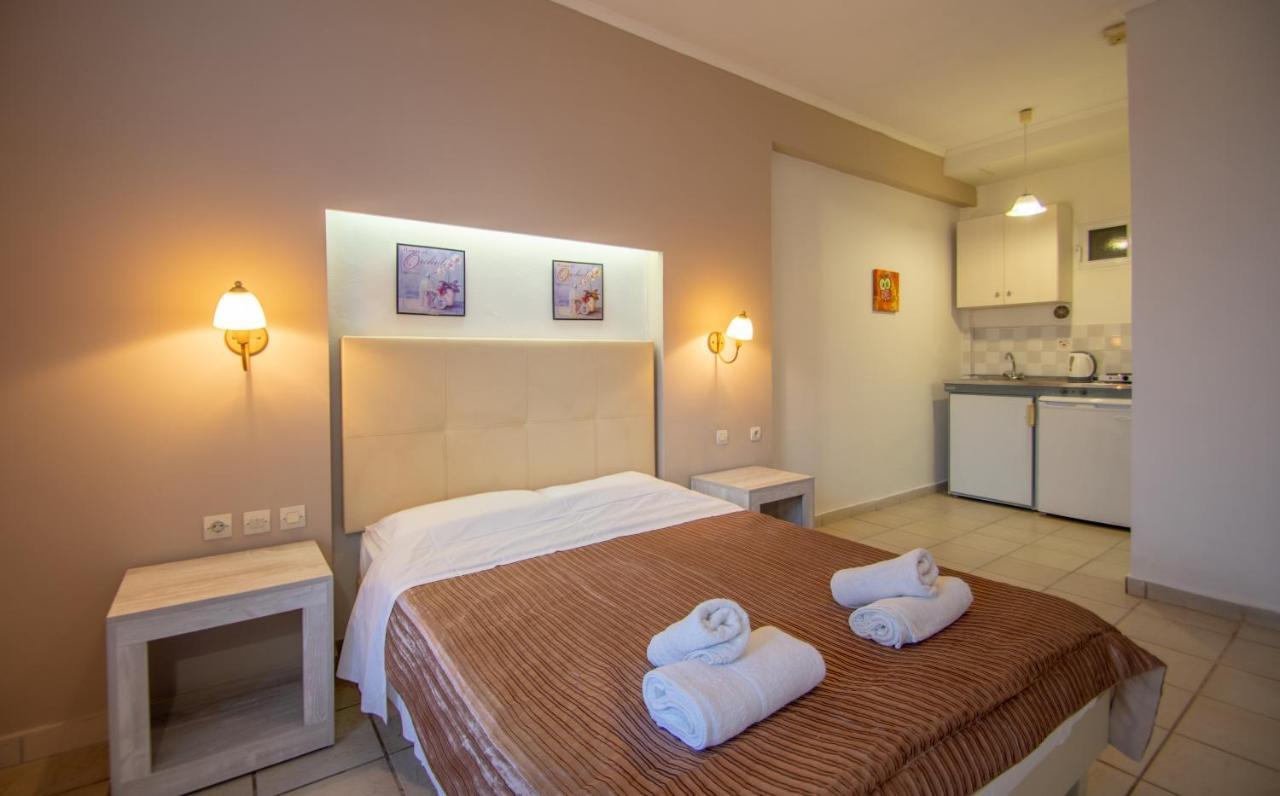 Agoulos Beach Hotel Аргаси Екстериор снимка
