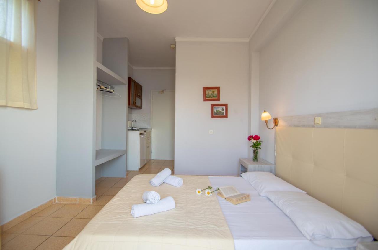 Agoulos Beach Hotel Аргаси Екстериор снимка