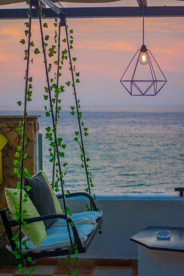 Agoulos Beach Hotel Аргаси Екстериор снимка