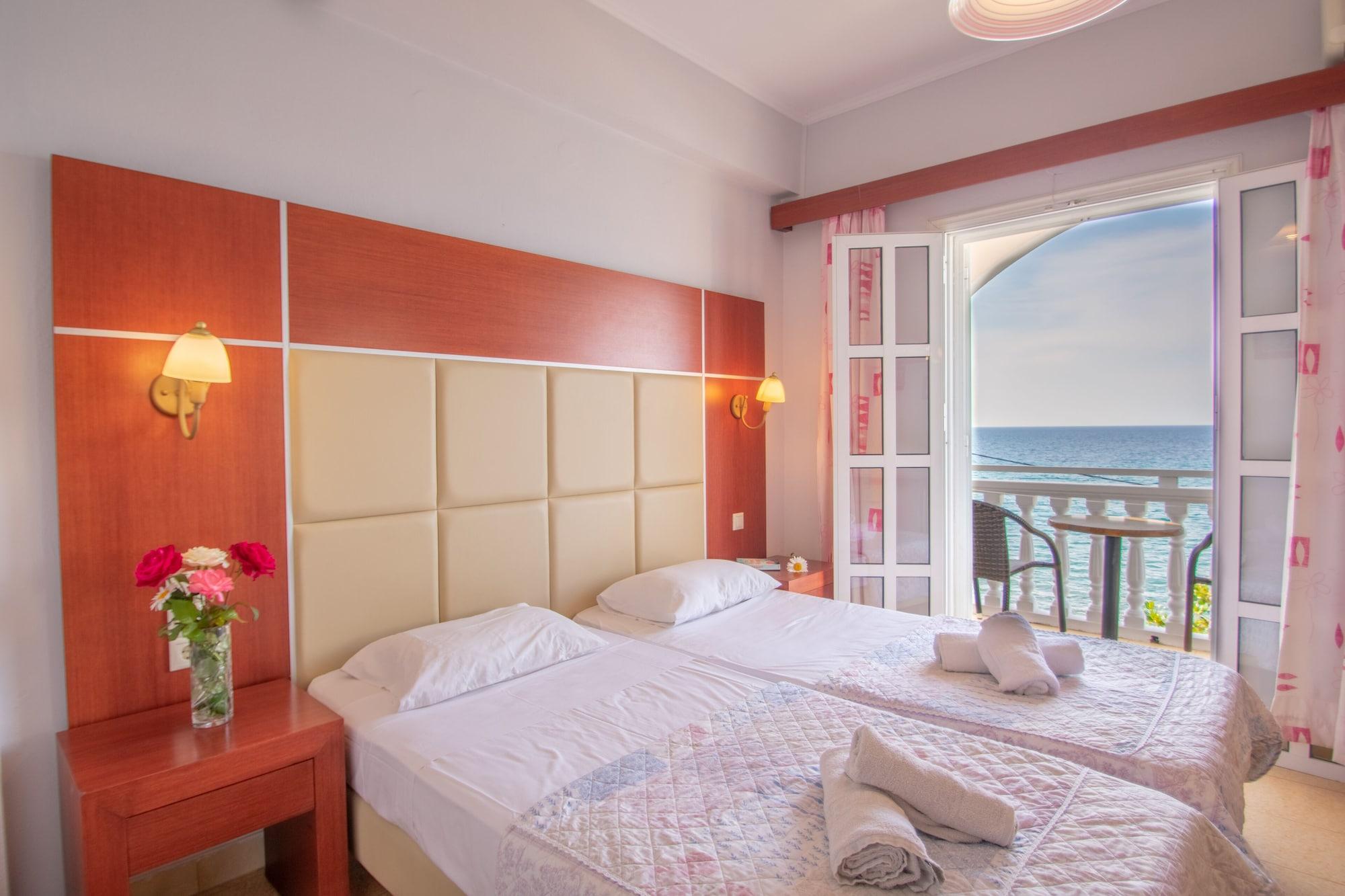 Agoulos Beach Hotel Аргаси Екстериор снимка