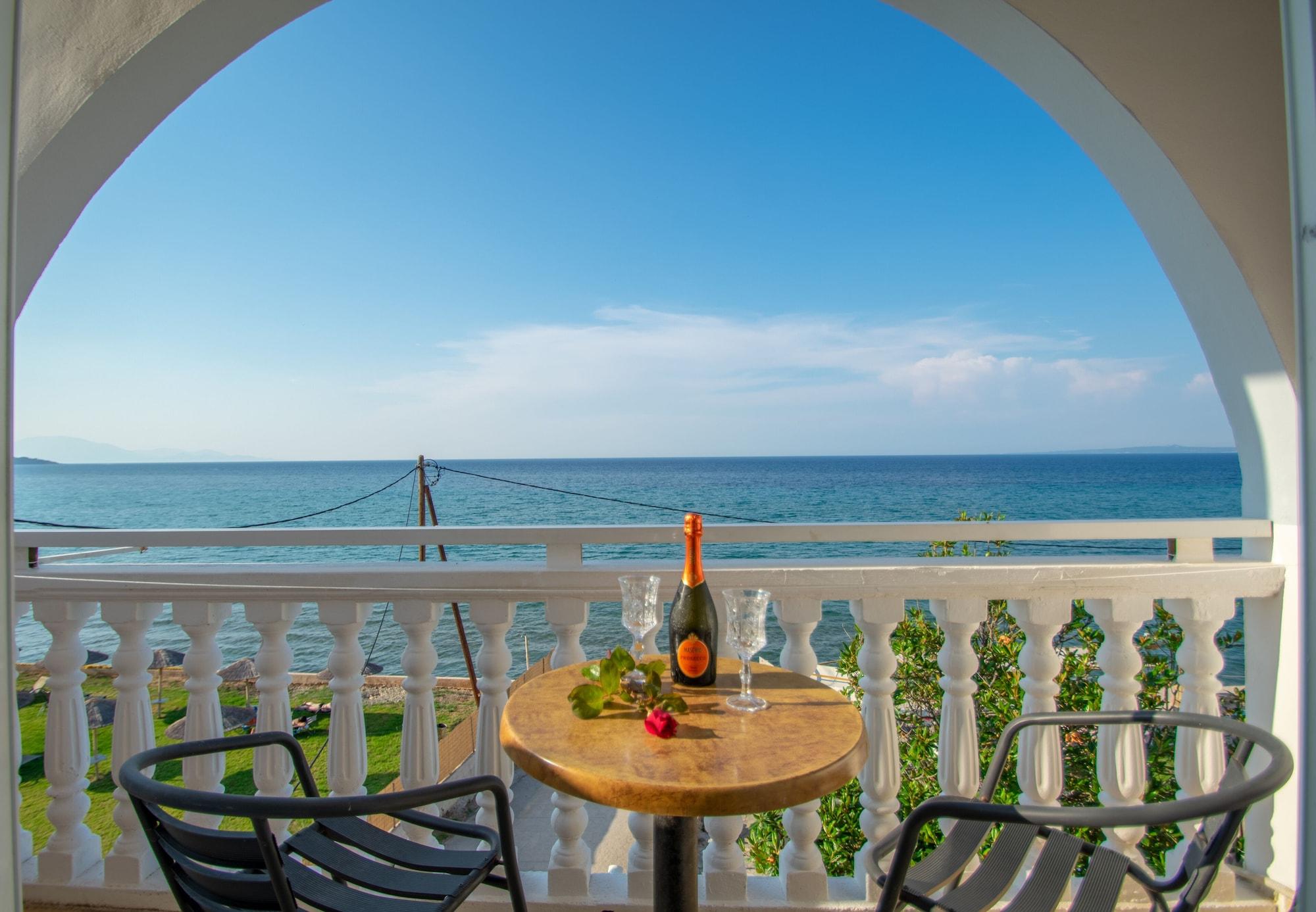 Agoulos Beach Hotel Аргаси Екстериор снимка
